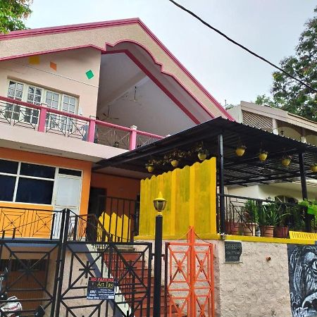 Hackerpacker Backpackers Hostel บังกาลอร์ ภายนอก รูปภาพ